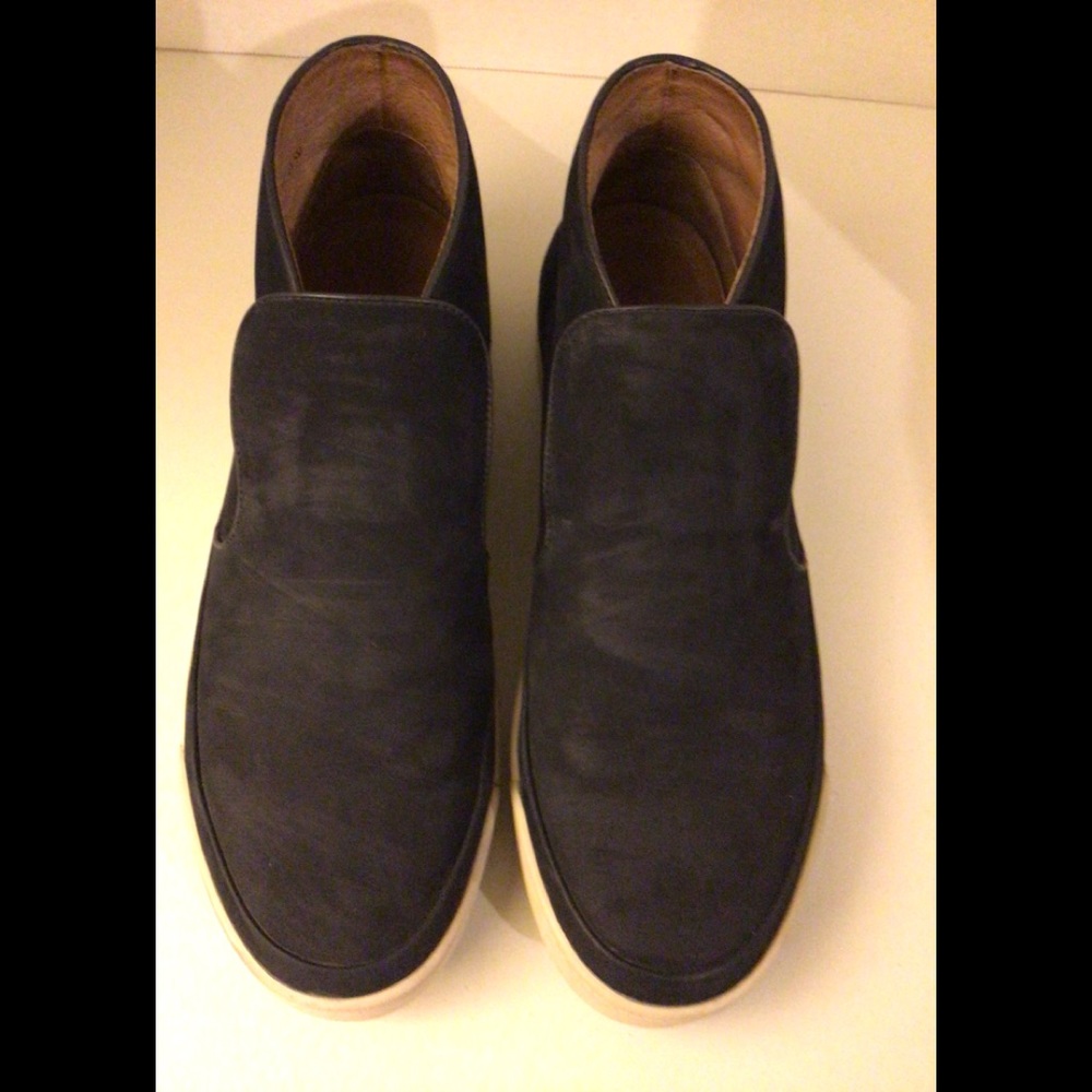 John Varvasto men’s blue suede slip on shoes